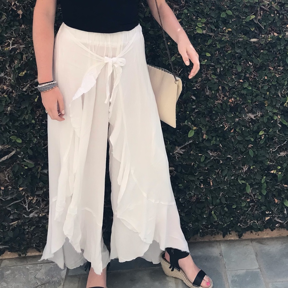 White flowy pants